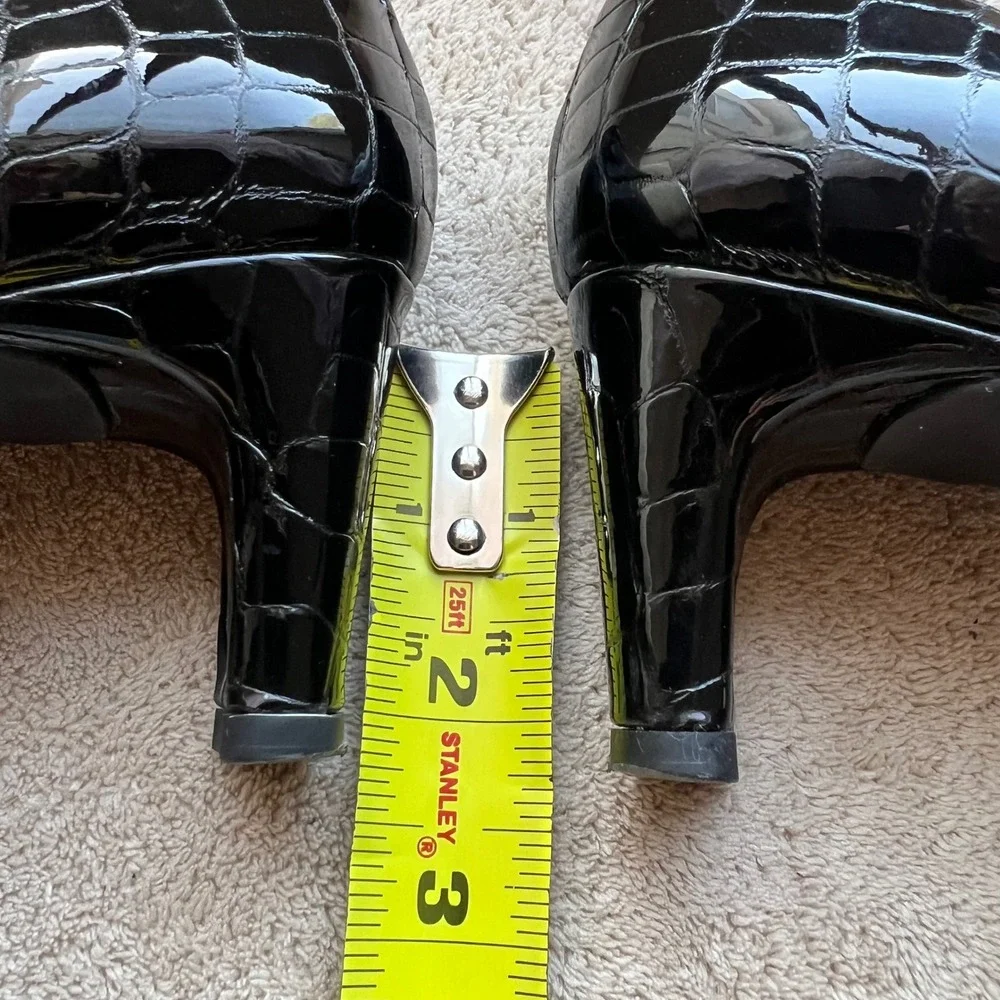 Stuart Weitzman stuart weitzman
